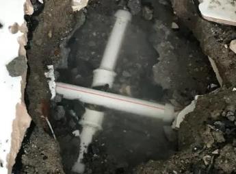 永福阳台漏水维修公司为您分享楼上楼下漏水怎么处理
