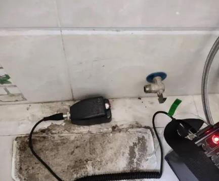永福屋顶漏水维修公司分享下卫生间漏水的危害及解决方法
